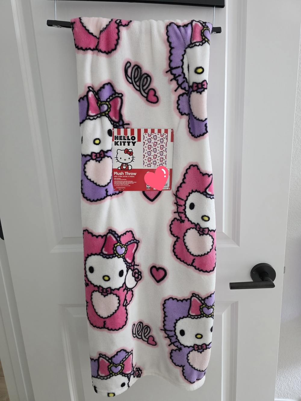 NWT Hello Kitty Throw